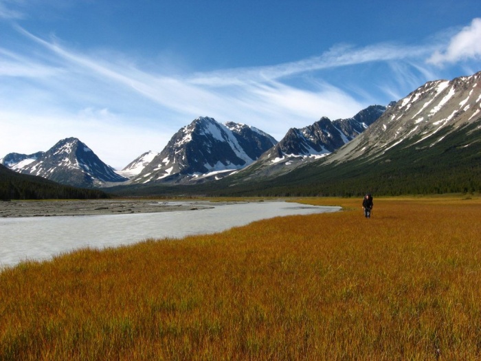 File:700px-Friendly, Moose, Spyglass and Steve.jpg