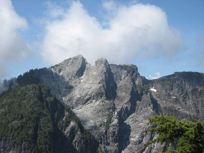 File:Crown-Mountain.jpg
